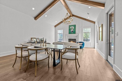 Located in the exclusive Barrett Heights, a section of Oak - photo 12