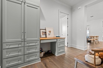 Located in the exclusive Barrett Heights, a section of Oak - photo 22