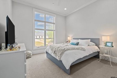 Located in the exclusive Barrett Heights, a section of Oak - photo 23