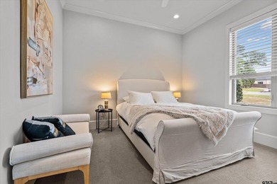 Located in the exclusive Barrett Heights, a section of Oak - photo 25