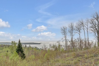 Plus de 188 000 pi2 repartis sur trois lots distincts, offrant - photo 32