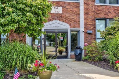 Lake Michigan - Van Buren County Condo Sale Pending in South Haven Michigan