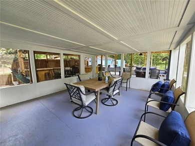 Welcome to 300 Crestview Drive in Woodbine, GA-an exceptional - photo 15