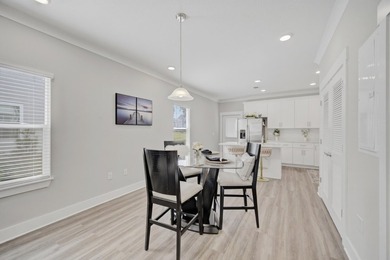Welcome to The Verandas of Freeport, where comfort, convenience - photo 17