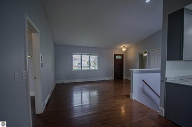 Set in the heart of Arcadia, this property offers a beautiful - photo 7