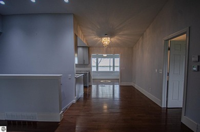 Set in the heart of Arcadia, this property offers a beautiful - photo 8