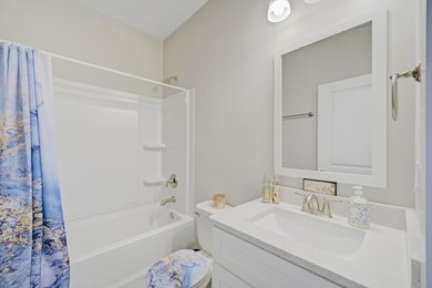 Welcome to The Verandas of Freeport, where comfort, convenience - photo 29