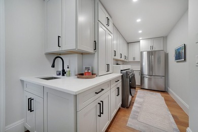 Welcome to an extraordinary, fully renovated estate in the - photo 38