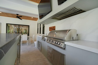 Welcome to an extraordinary, fully renovated estate in the - photo 49