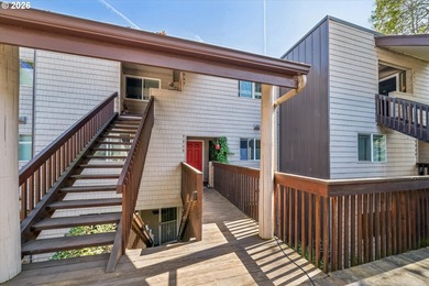 Willamette River - Multnomah County Condo For Sale in Portland Oregon