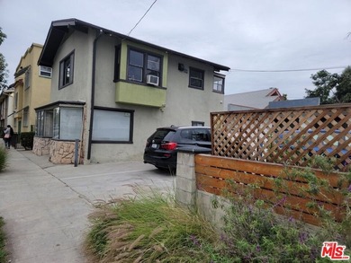 In the Heart of Alamitos Beach, in the highly desirable Willmore - photo 3