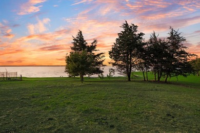 INCREDIBLE RARE WATERFRONT OPPORTUNITY to build your dream - photo 2