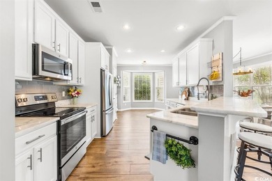 Welcome to this beautiful two-story, 4-bedroom, 2.5-bath home - photo 11