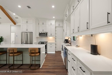 Welcome to Serenity Timbers Estate, a 100-acre, brand-new, fully - photo 13