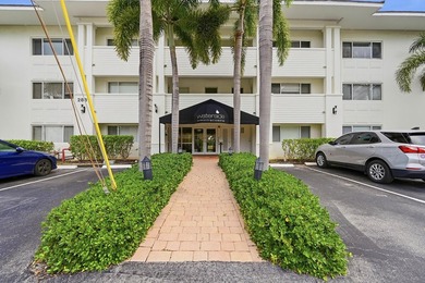 Fully remodeled 1-bedroom, 1-bath waterfront residence in Coral - photo 14