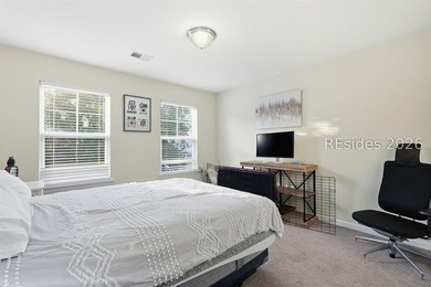 RARE OPPORTUNITY IN BLUFFTON 3,400 SQ FT | 5 BEDROOMS | PAID-OFF - photo 18