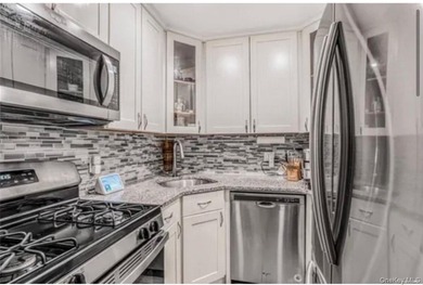 Condo For Sale. Including one parking space - photo 5