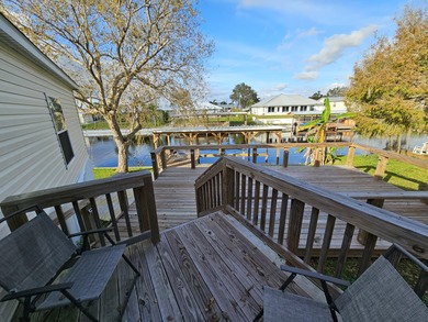 Lake Home For Sale in Okeechobee, Florida