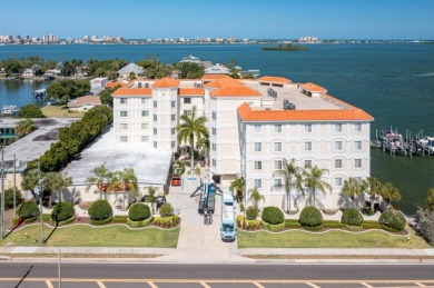 Clearwater Harbor Condo For Sale in Clearwater Florida
