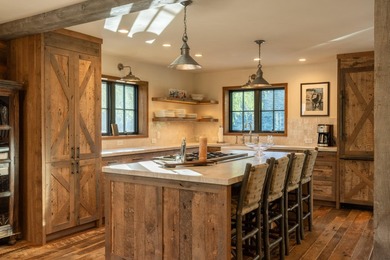 Extraordinary 12 acre private gated property featuring a Modern - photo 11