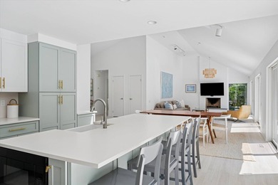 This beautifully renovated and thoughtfully decorated - photo 9