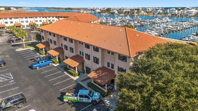 (private lake, pond, coastal) Townhome/Townhouse For Sale in Carolina Beach North Carolina