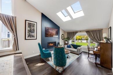Welcome to this immaculate Valleycliffe home backing onto - photo 2