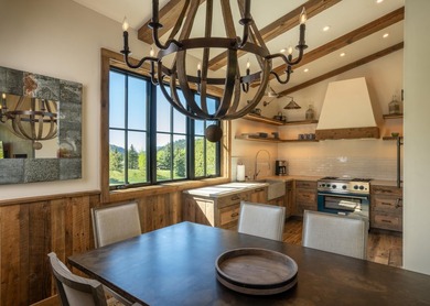 Extraordinary 12 acre private gated property featuring a Modern - photo 24