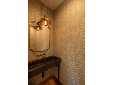Extraordinary 12 acre private gated property featuring a Modern - photo 29