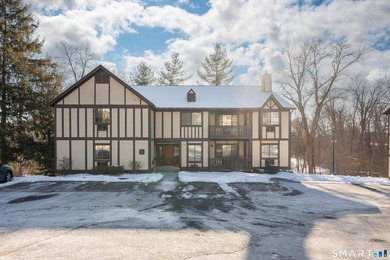 Candlewood Lake Condo Sale Pending in Brookfield Connecticut