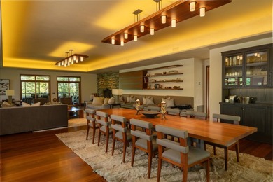 Extraordinary 12 acre private gated property featuring a Modern - photo 32
