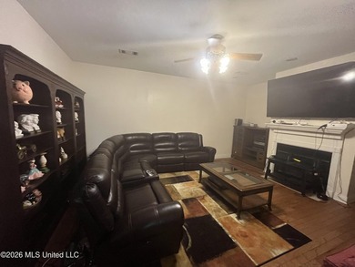 Welcome to this spacious and beautifully appointed 5-bedroom - photo 4