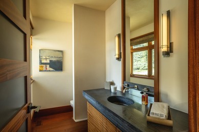 Extraordinary 12 acre private gated property featuring a Modern - photo 50
