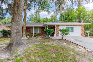 Motivated seller..great property for first time buyer.. investor - photo 1