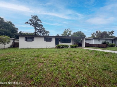 Don't miss 7520 Altus Dr S, recently updated with fresh interior - photo 1