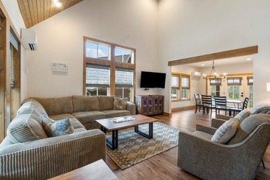 Luxury Lakefront Living - Table Rock Shore ResortNow offering - photo 11