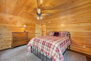 MOUNTAIN CABIN - Beautiful home offering open concept with - photo 21