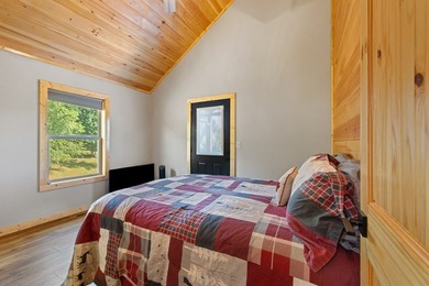 MOUNTAIN CABIN - Beautiful home offering open concept with - photo 22