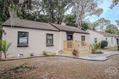 Don't miss this fully renovated 3-bedroom, 2-bath home in the - photo 3