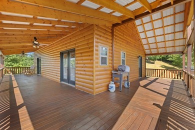 MOUNTAIN CABIN - Beautiful home offering open concept with - photo 31