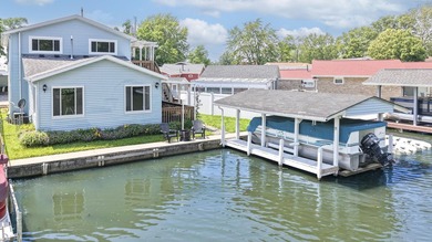 Welcome to your dream waterfront retreat--where modern luxury - photo 4