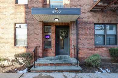 Enjoy comfortable living in this recently renovated one bedroom - photo 2