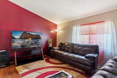 Well-maintained 3-bedroom, 2-bath manufactured home offering 1 - photo 6
