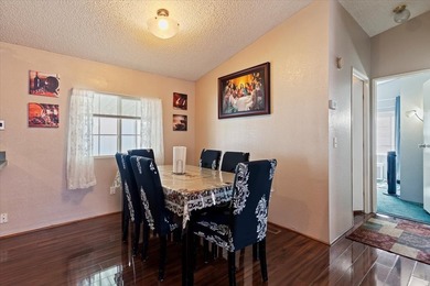 Well-maintained 3-bedroom, 2-bath manufactured home offering 1 - photo 8