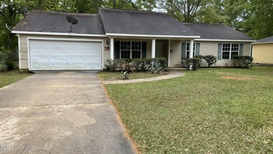 This property features 3 bedrooms and 2 bathrooms. Covered back - photo 1