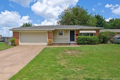 Arkansas River Home For Sale in Tulsa Oklahoma