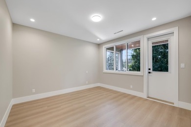 BRAND-NEW HALF DUPLEX WITH A SUITE! Located in sought-after - photo 10