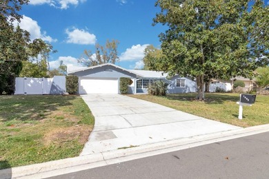 Lake Tohopekaliga Home For Sale in Kissimmee Florida