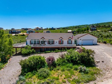 Spectacular Bear Lake Views, Year Round Comfort and Endless - photo 1