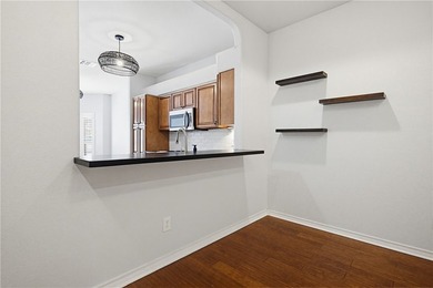 This delightful 2-bedroom, 2-bath townhome is primed for its new - photo 14